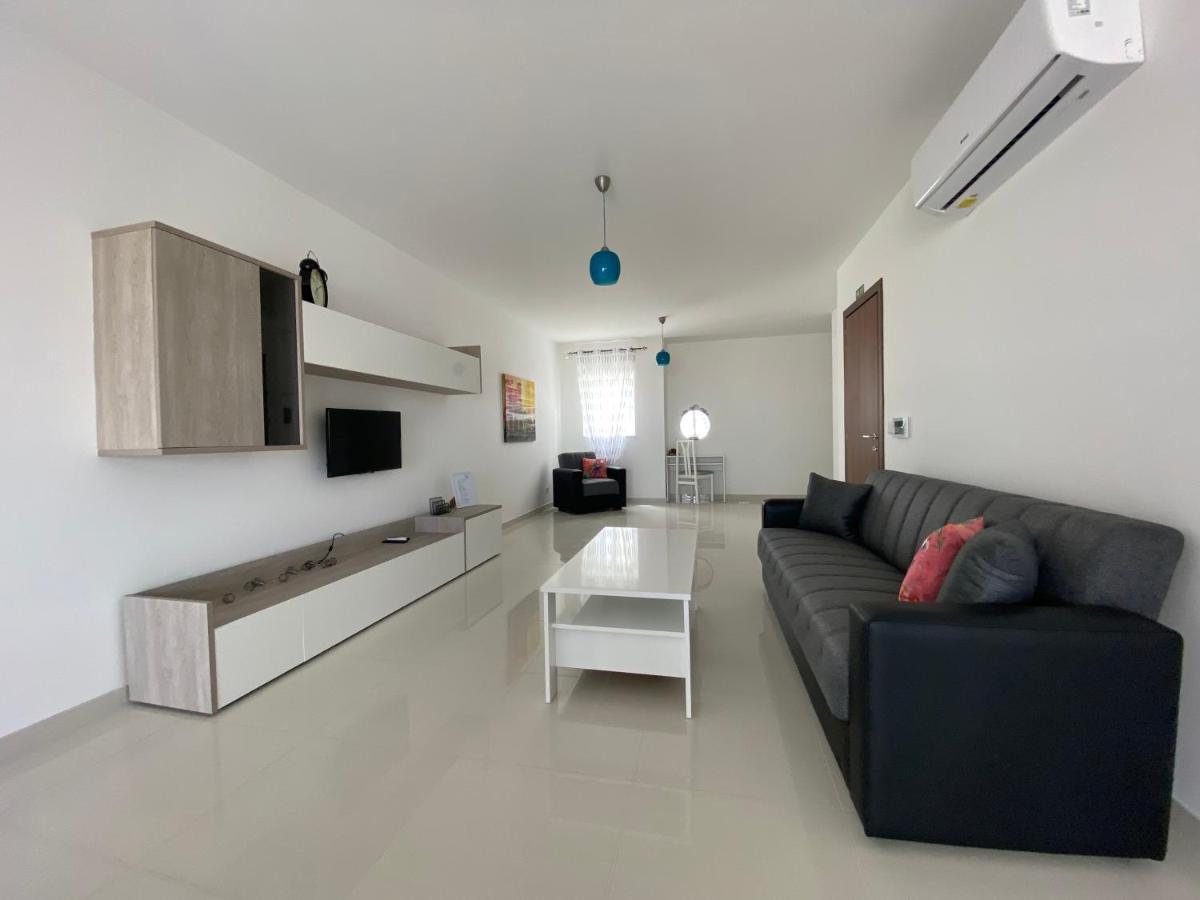 Sunshine Apartments Mellieha - Modern Three Bedroom Apartment - Apt No 1 Esterno foto