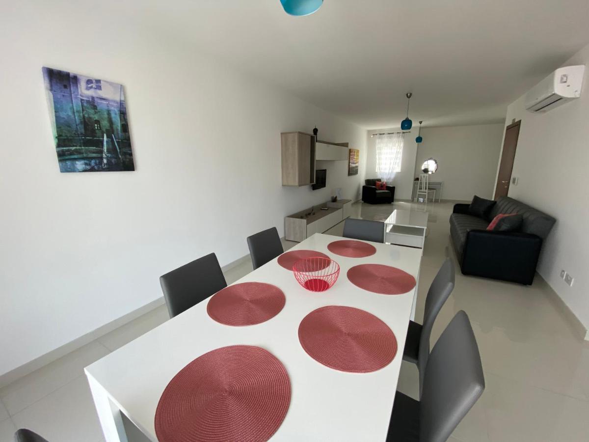 Sunshine Apartments Mellieha - Modern Three Bedroom Apartment - Apt No 1 Esterno foto